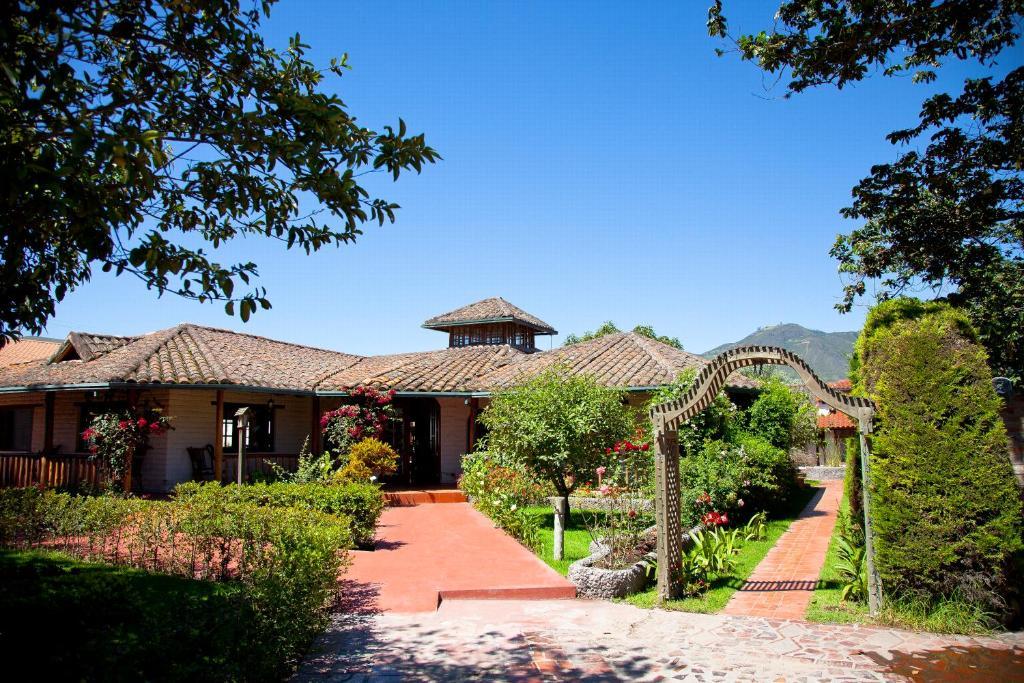 Hotel La Quinta San Andrés à Ibarra Extérieur photo